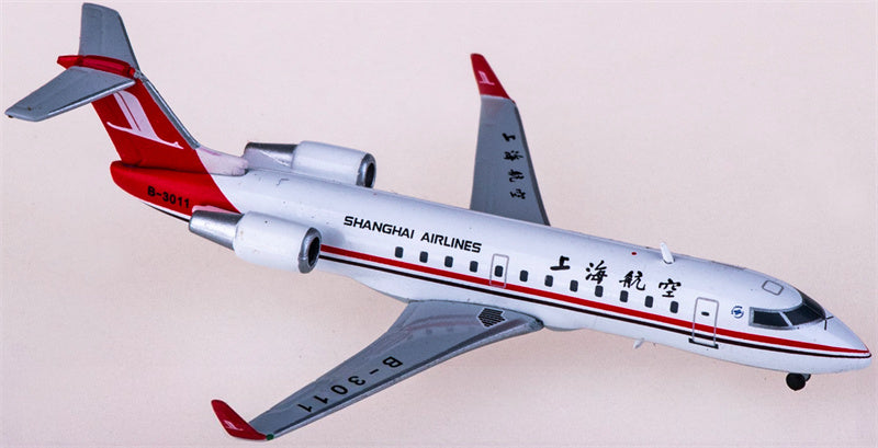 JC Wings Shanghai Airlines for Bombardier CRJ200ER B-3011 1:400 Airplane Pre-built Airliner Model Display