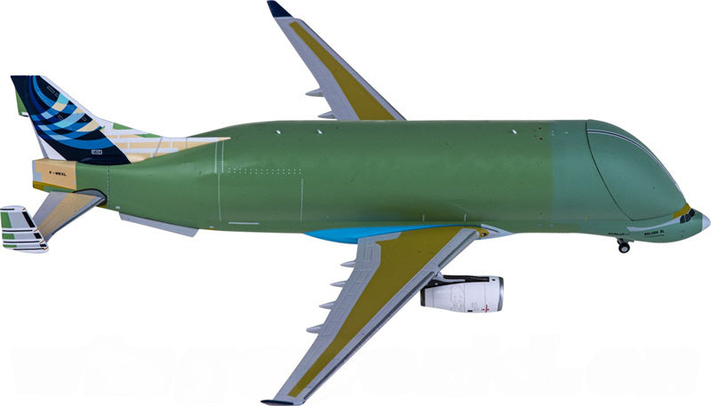 NG Models Airbus A330-700L Beluga XL F-WBXL Gr 1:400 Diecast Model view 4