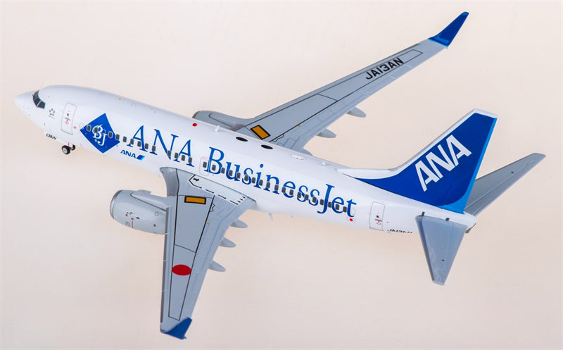 JC Wings ANA for Boeing 737-700ER JA13AN 1:200 Airplane Pre-built Airliner Model Display