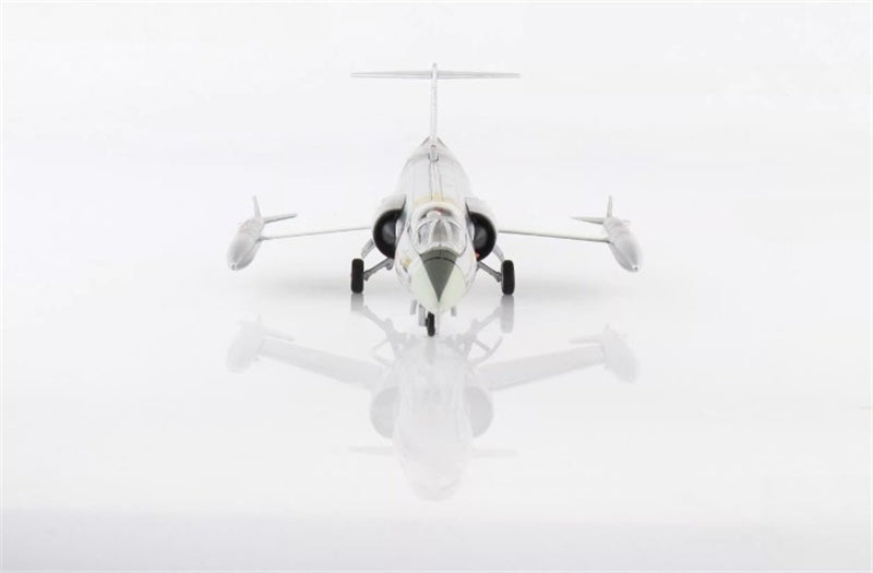 Hobby Master F-104G World Speed Record Holder c/n 9028 Belgium Air Force June 6 1963 1:72 Airplane Pre-built Model