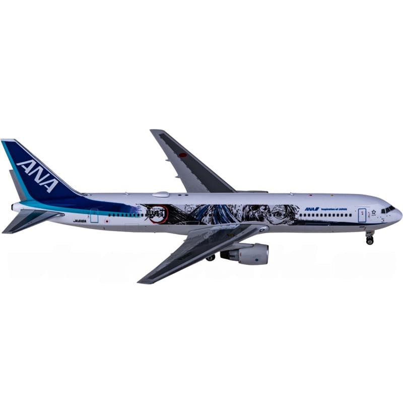 Phoenix ANA Boeing 767-300ER JA616A 1:400 Aircraft Pre-built Airliner Model Display