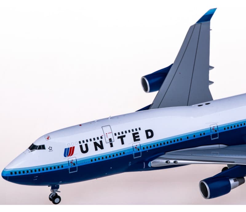 JC Wings United Airlines Boeing 747-400 N128UA 1:200 Aircraft Pre-built Airliner Model Display