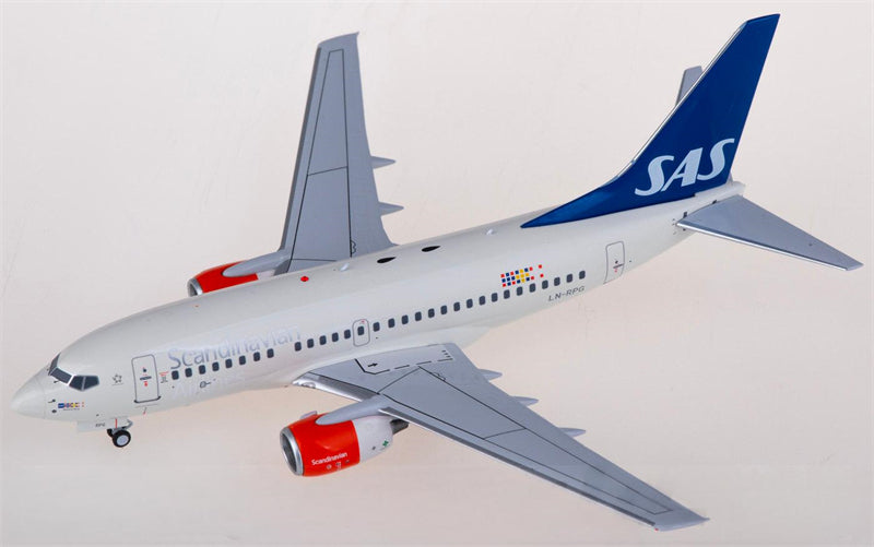 NG Models SAS Scandinavian Airlines Boeing 737-600 LN-RPG 1:200 Diecast Model view 2