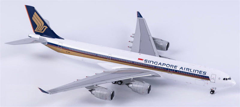 SQ Wings Singapore Airlines Airbus A340-500 9V-SGE 1:200 Diecast Model view 4
