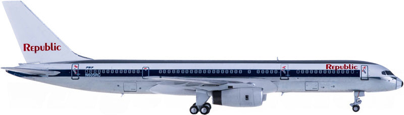 NG Models Republic Airline Boeing 757-200 N605RC 1:400 Diecast Model view 3