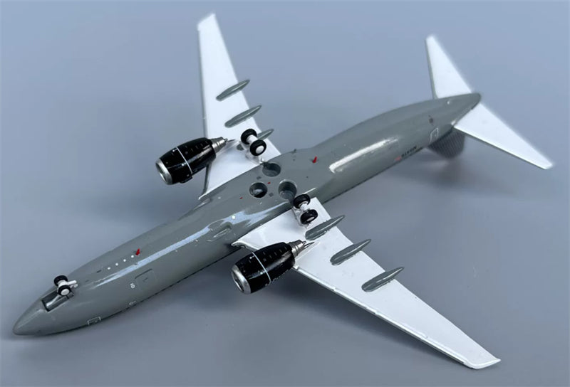 PandaModel 1:400 SpaceX B737-800 N154TS DIECAST Model