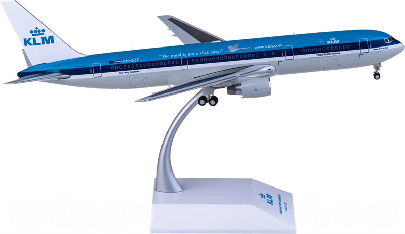 JC Wings KLM Boeing 767-300 PH-BZF 1:200 Diecast Model view 2
