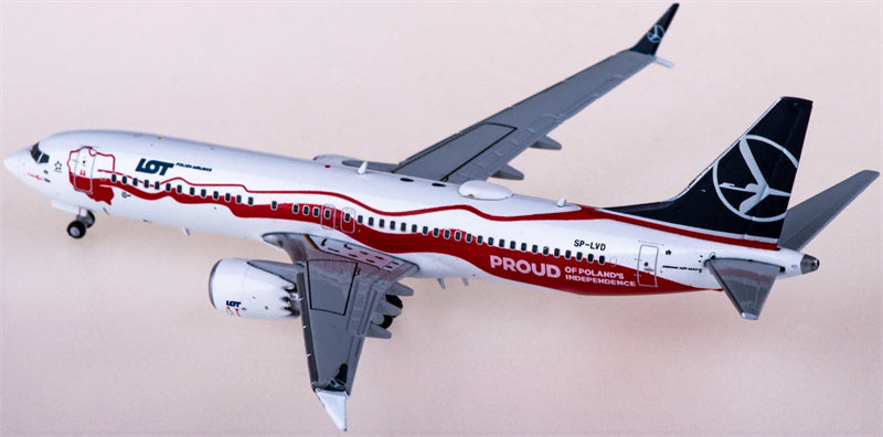 JC Wings LOT for Boeing 737 MAX 8 SP-LVD 1:400 Airplane Pre-built Airliner Model Display