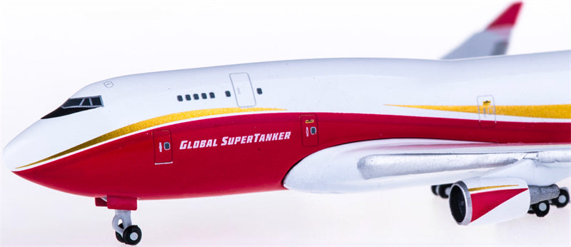 Herpa Global Supertanker Services Boeing 747-400 N744ST 1:500 Diecast Model view 5
