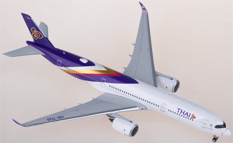 Phoenix Thai Airways Airbus A350-900 HS-THS 1:400 Diecast Model view 4