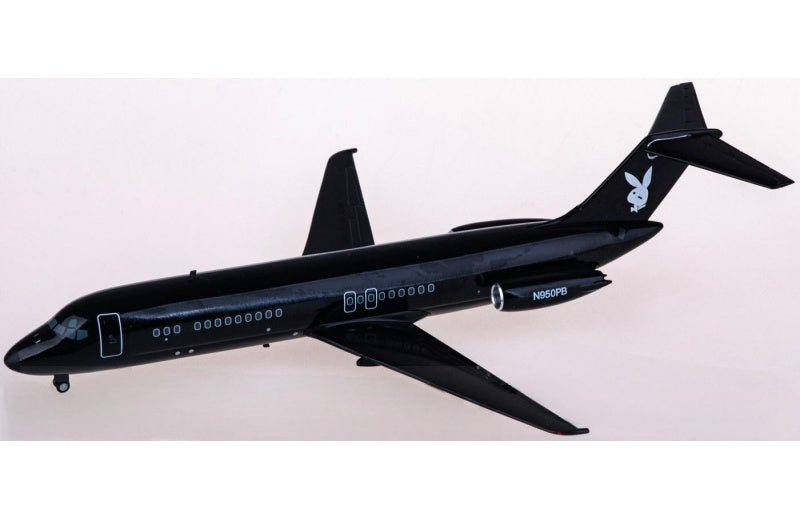 Herpa Play boy McDonnell Douglas DC-9-30 N950PB Big Bunny 1:200 Aircraft Pre-built Airliner Model Display