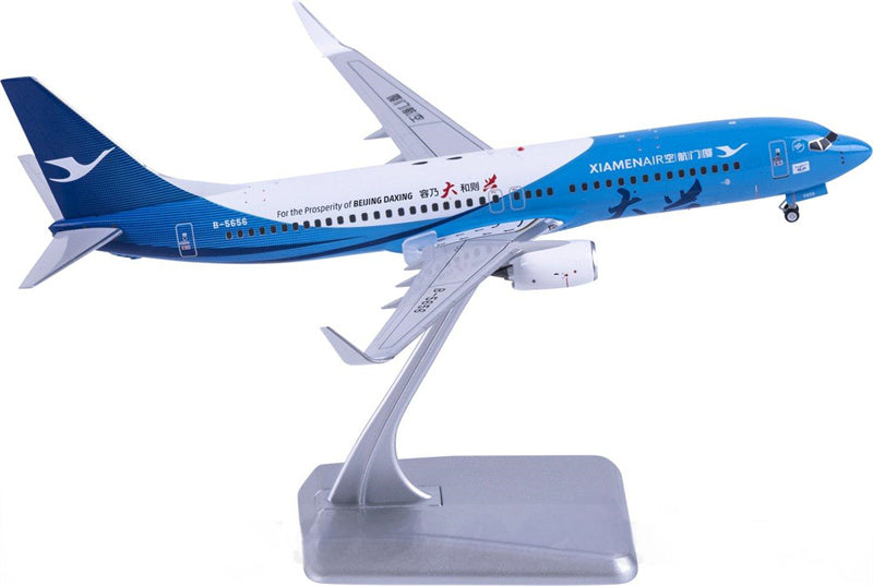 NG Models XiamenAir Boeing 737-800 B-5656 1:200 Diecast Model view 4