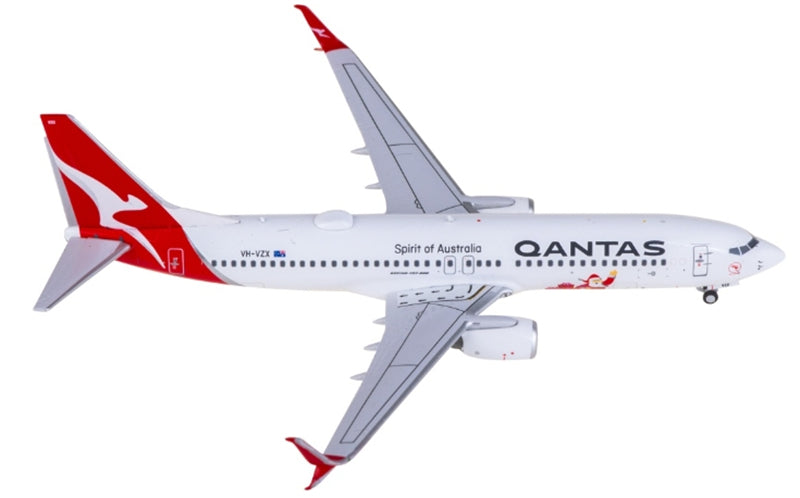 Panda Qantas Airways Boeing 737-800 VH-VZX 1:400 Diecast Model view 4