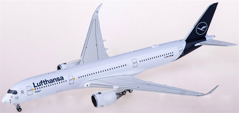 Geminijets Lufthansa Airbus A350-900 D-AIXP 1:400 Diecast Model view 4