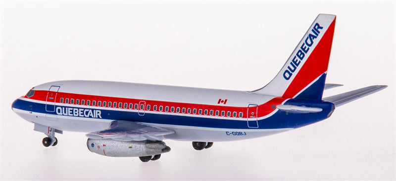 AeroClassics Quebecair for Boeing 737-200 C-GQBJ 1:400 Aircraft Pre-built Airliner Model Display