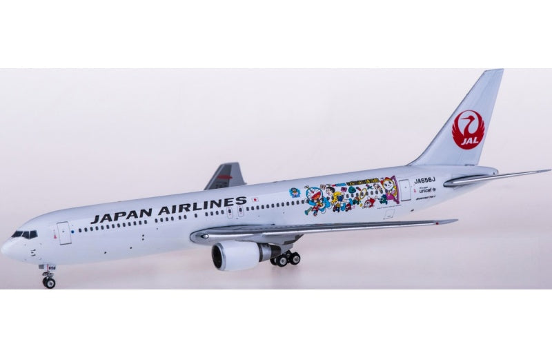 Phoenix Japan Airlines Boeing 767-300ER JA656J 1:400 Aircraft Pre-built Airliner Model Display