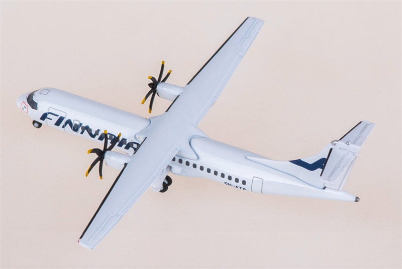 Herpa Finnair ATR-72-500 OH-ATP 1:500 Diecast Model view 3