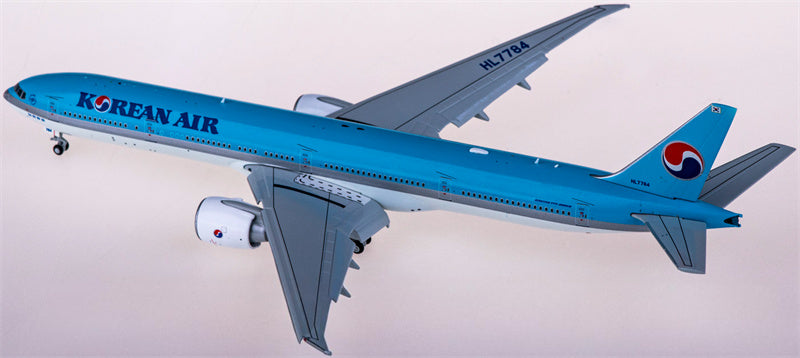 Geminijets Korean Air Boeing 777-300ER HL7784 Flaps Down 1:400 Diecast Model view 2