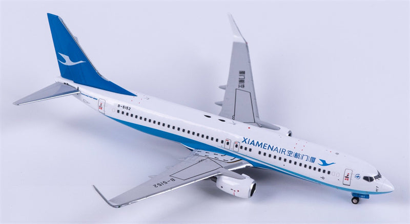FLOZ XiamenAir Boeing 737-800 B-5152 1:400 Diecast Model view 4