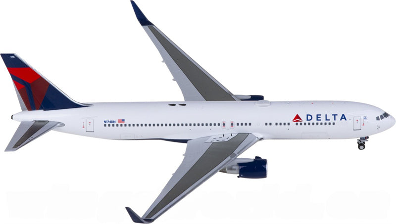NG Models Delta Air Lines Boeing 767-300ER N174DN 1:400 Diecast Model view 4