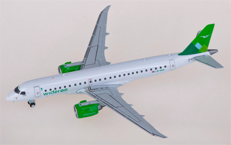 Geminijets Wideroe Embraer ERJ-190-E2 LN-WEA 1:400 Diecast Model view 2