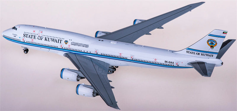 JC Wings State of Kuwait Boeing 747-8 9K-GAA 1:400 Diecast Model view 4