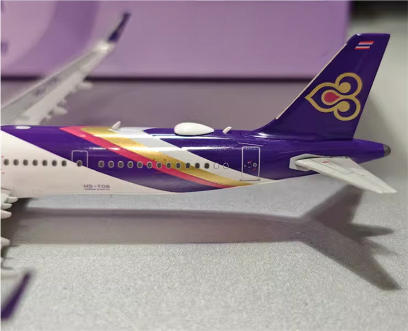 Phoenix Thai Airways Airbus A321neo HS-TOB 1:400 diecast plane Diecast Model view 5