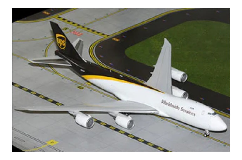 Geminijets 1:200 UPS Boeing 747-8F N607UP Interactive Series DIECAST Model