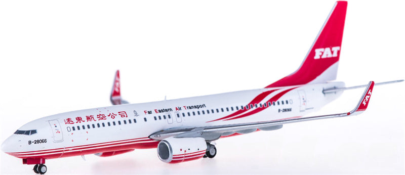 JC Wings FAT Boeing 737-800 B-28066 1:400 Diecast Model view 3