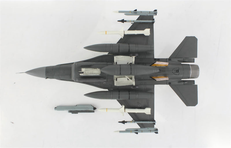 HOBBY MASTER USAF F-16CM 79th Fighter Squadron Tigers 1:72 Model 2023 91-0379