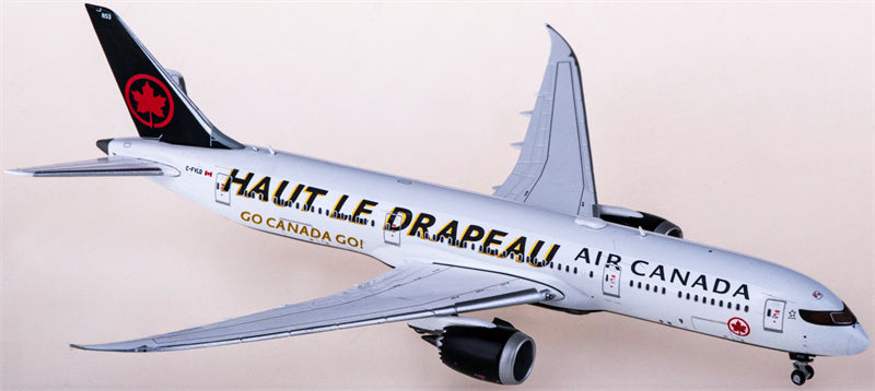 JC Wings Air Canada Boeing 787-9 C-FVLQ 1:400 Diecast Model view 3