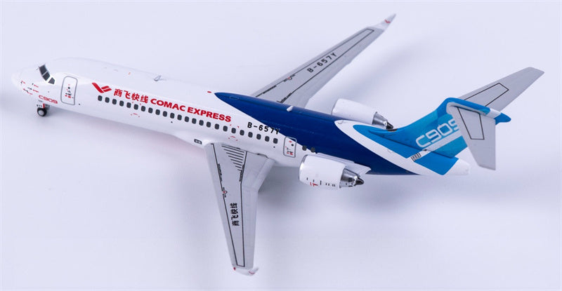NG Models COMAC Express C909 B-657Y 1:400 Diecast Model view 4