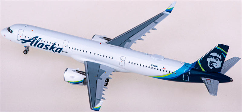 NG Models Alaska Airlines Airbus A321neo N921VA 1:400 Diecast Model view 4