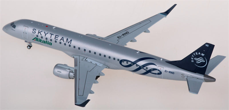 JC Wings Alitalia for Embraer ERJ-190STD EI-RND SkyTeam 1:200 Airplane Pre-built Airliner Model Display