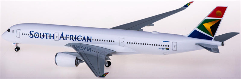 Hogan South African Airways Airbus A350 ZS-SDF 1:200 ABS Model view 2
