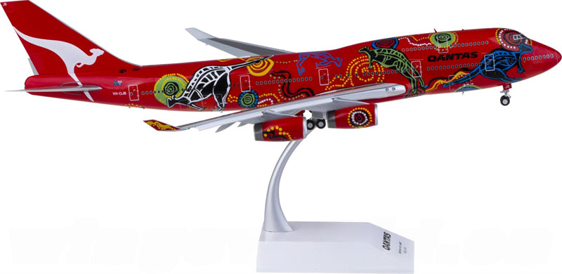 JC Wings Qantas Boeing 747-400 VH-OJB Flaps Down 1:200 Diecast Model view 2