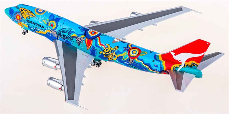 HX Models 1:400 Qantas Boeing 747-300 VH-EBU Model