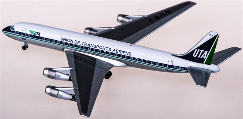 AeroClassics UTA for Douglas DC-8-53 F-BJLB 1:400 Airplane Pre-built Airliner Model Display