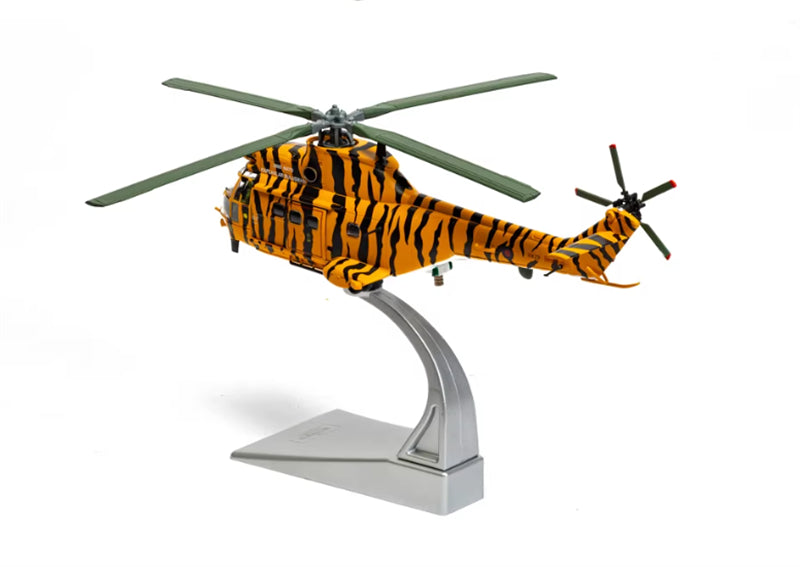 CORGI RAF HC-1 230 1:72 Model 1992 Limited Edition NATO Tiger Meet XW231