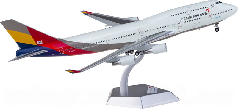 SQ Wings Asiana for Boeing 747-400 HL7428 1:200 Airplane Pre-built Airliner Model Display