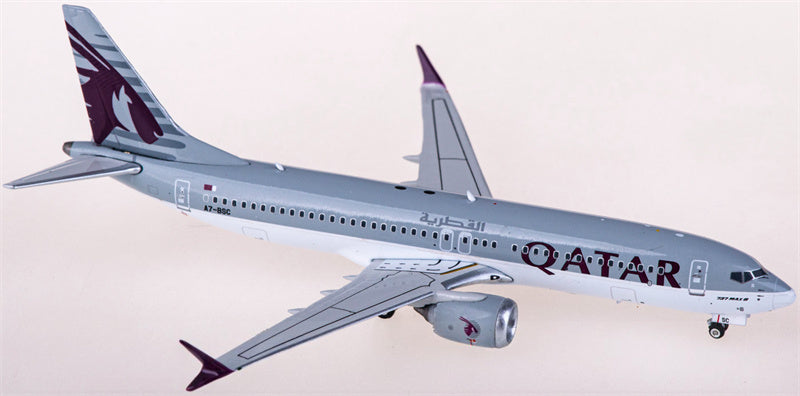 Phoenix Qatar Boeing 737 MAX 8 A7-BSC 1:400 Diecast Model view 4
