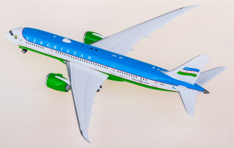 Phoenix Uzbekistan Special Aircraft for Boeing 787-8 UK001 1:400 Airplane Pre-built Airliner Model Display