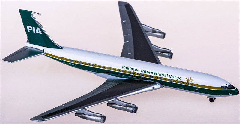 AeroClassics PIA Cargo Boeing 707-300 AP-AXA 1:400 Diecast Model view 4