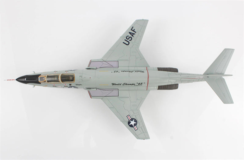 Hobby Master F-101B Vooodoo World Champs 65 50-80308 62nd FIS USAF KI Sawyer AFB 1965 1/72 Aircraft Pre-built Model