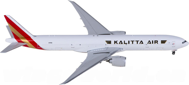 Phoenix Kalitta Air Boeing 777-300ER N779CK 1:400 Diecast Model view 4