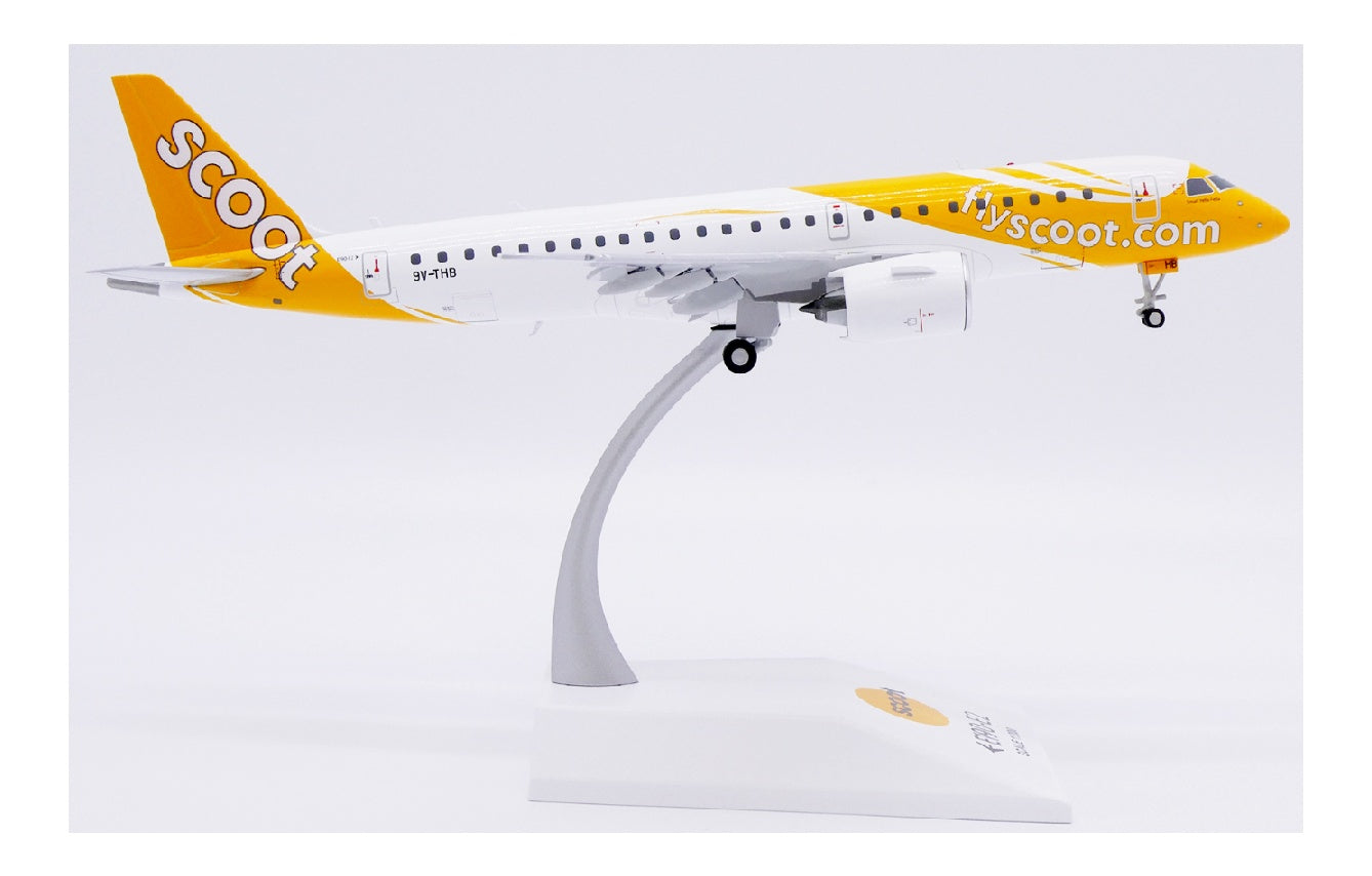 JC Wings 1:200 Scoot Embraer E190-E2 9V-THB Flaps Down DIECAST Model