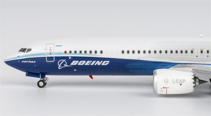 NG Models Boeing 737 MAX 10 N27751 1:400 Diecast Model view 6
