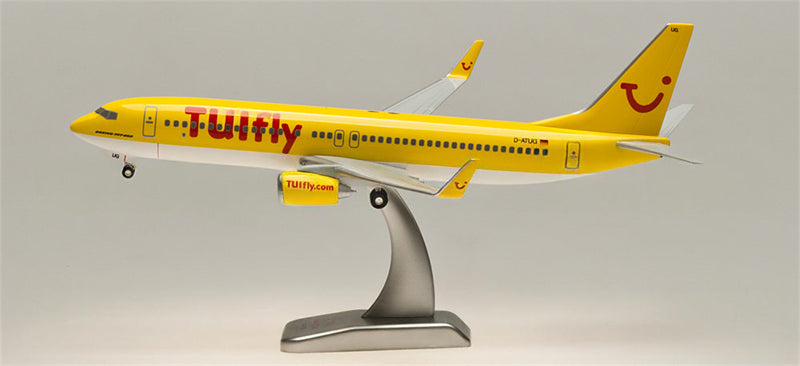 Hogan TULfly Boeing 737-800 D-ATUG 1:200 ABS Model view 4