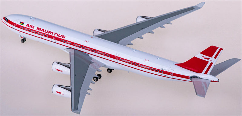 Phoenix Air Mauritius for Airbus A340-300 3B-NAV 1:400 Airplane Pre-built Airliner Model Display