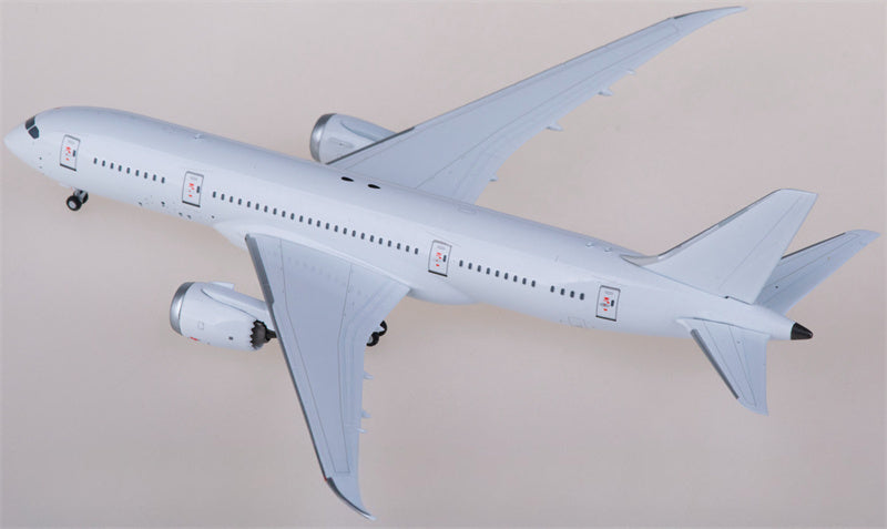 NG Models Boeing 787-8 GE Engine Blank 1:400 Diecast Model view 4